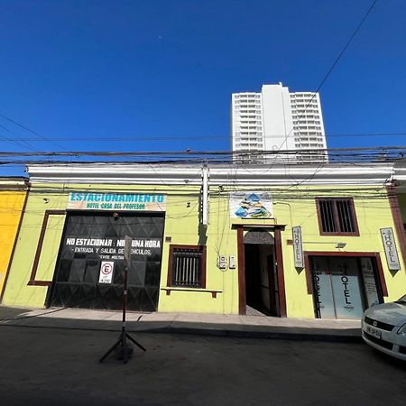 Hotel Casa Del Profesor Iquique Exteriör bild