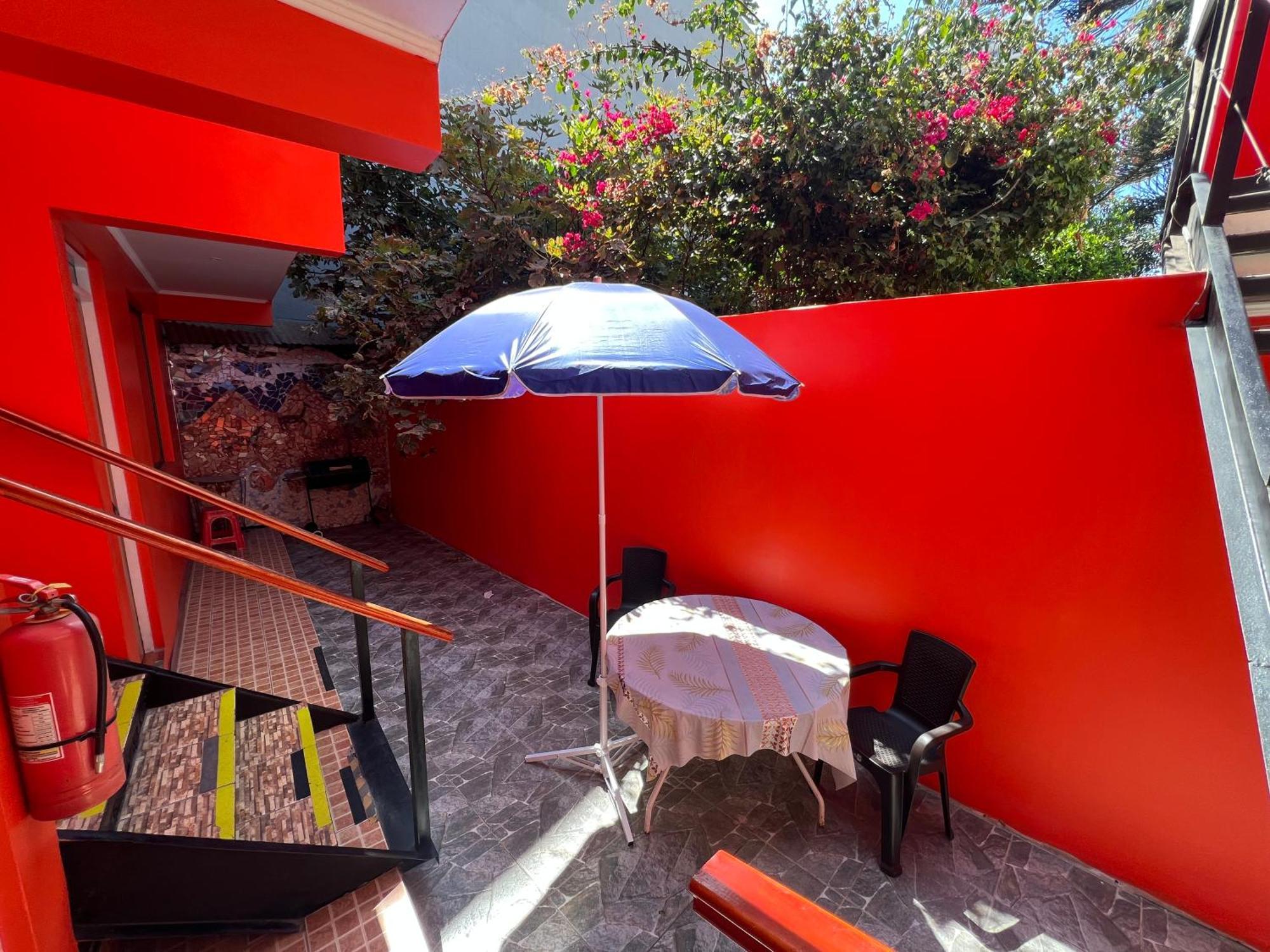Hotel Casa Del Profesor Iquique Exteriör bild