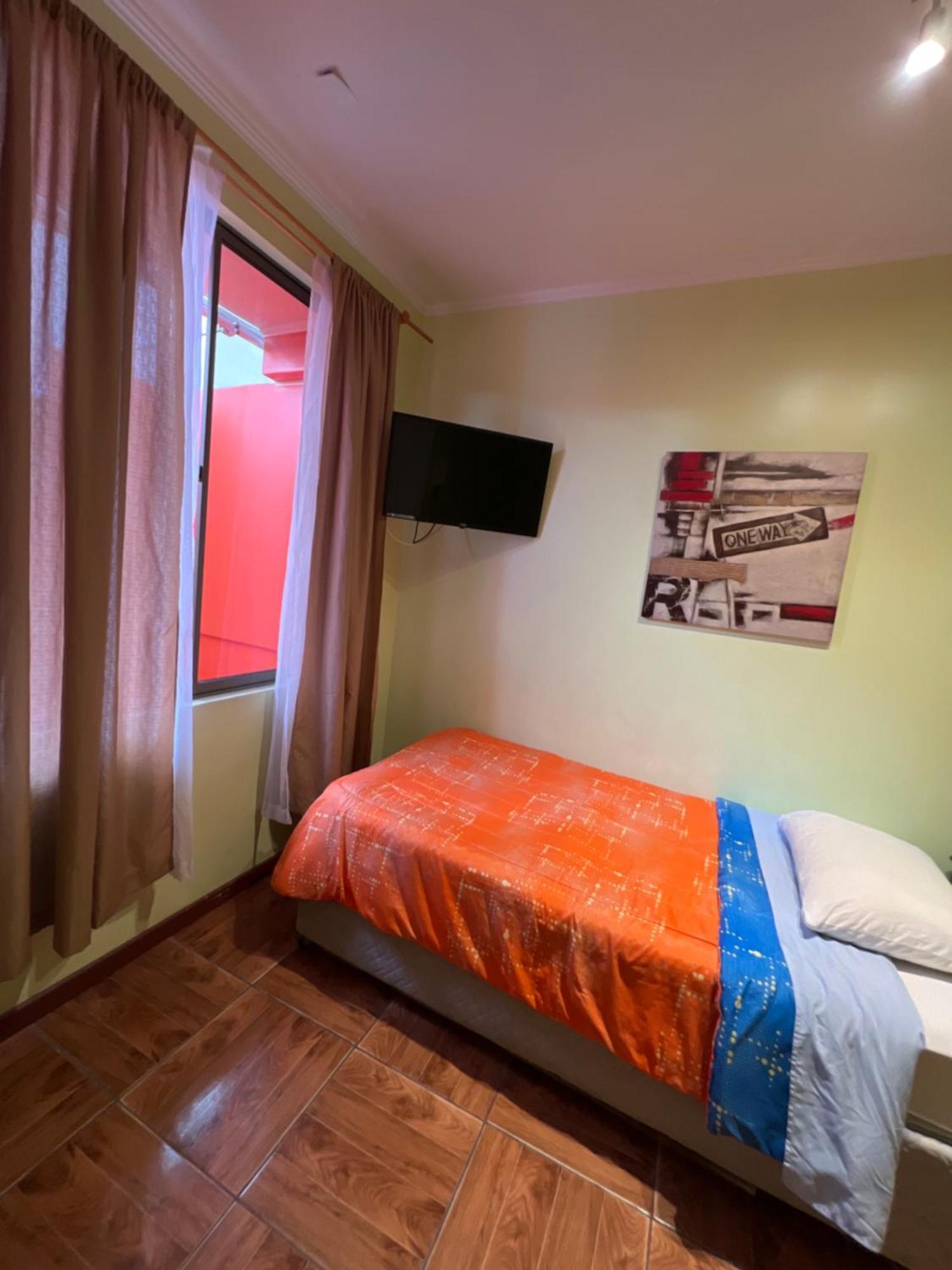 Hotel Casa Del Profesor Iquique Exteriör bild